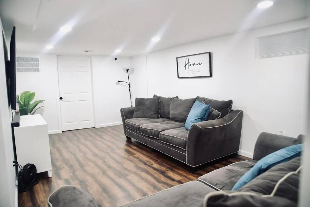 Cozy 2 Bedrooms & 1 Bath 李文斯顿 外观 照片